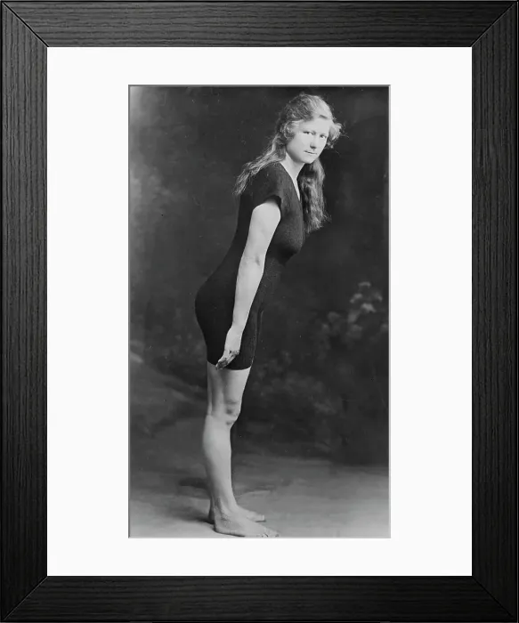 Framed Print : Mina Wylie, 1916. Creator: Bain News Service Framed Print : Mina Wylie, 1916. Creator: Bain News Service