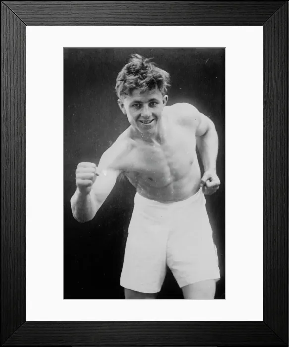 Framed Print : Willie Hoppe, between c1910 and c1915. Creator: Bain News Service Framed Print : Willie Hoppe, between c1910 and c1915. Creator: Bain News Service