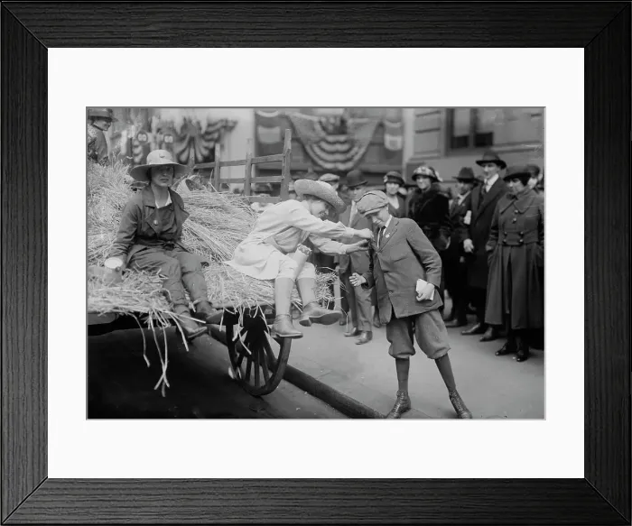 Framed Print : Women's Land Army, between c1915 and c1920. Creator: Bain News Service