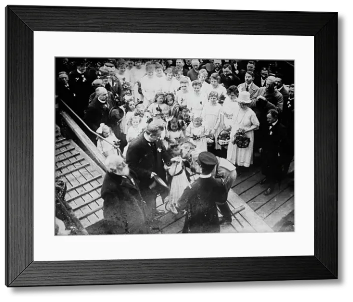 Framed Print : Danish troops at Soenderberg, between c1915 and c1920. Creator: Bain News Service Framed Print : Danish troops at Soenderberg, between c1915 and c1920. Creator: Bain News Service