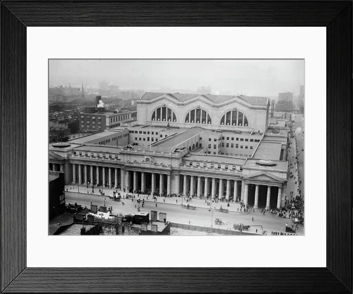 Framed Print : Penn. RR Station from Gimbel's N.Y. between c1910 and c1915. Creator: Bain News Service Framed Print : Penn. RR Station from Gimbel's N.Y. between c1910 and c1915. Creator: Bain News Service