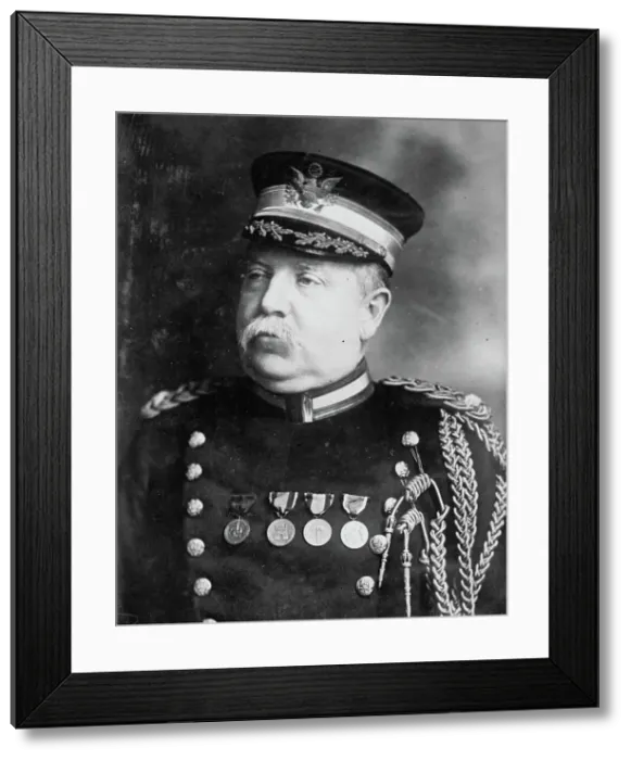 Framed Print : Major C.B. Hatch, U.S.M.C. between c1915 and c1920. Creator: Bain News Service Framed Print : Major C.B. Hatch, U.S.M.C. between c1915 and c1920. Creator: Bain News Service