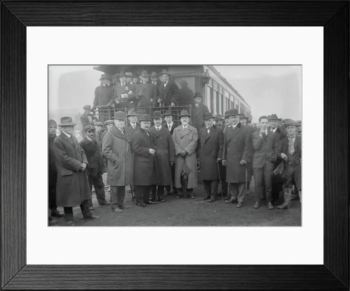 Framed Print : T.C. Dawson, B.L. Worden, L.D. Lovekin, R.W. Hoyt, G.W. Hoyt, G.A. Anthony and G. Horton, 1917. Creator: Bain News Service Framed Print : T.C. Dawson, B.L. Worden, L.D. Lovekin, R.W. Hoyt, G.W. Hoyt, G.A. Anthony and G. Horton, 1917. Creator: Bain News Service