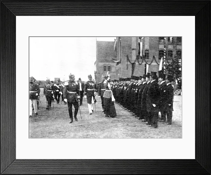 Framed Print : A royal salute: Queen Victoria of Sweden visiting her regiment, the Fusiliers...at Stettin, 1909. Creator: Topical Press Agency Framed Print : A royal salute: Queen Victoria of Sweden visiting her regiment, the Fusiliers...at Stettin, 1909. Creator: Topical Press Agency