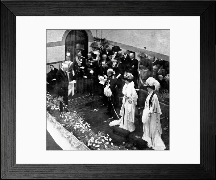 Framed Print : The opening of the New Manchester Royal Infirmary: the King and Queen on the platform... 1909. Creator: Warwick Brookes Framed Print : The opening of the New Manchester Royal Infirmary: the King and Queen on the platform... 1909. Creator: Warwick Brookes