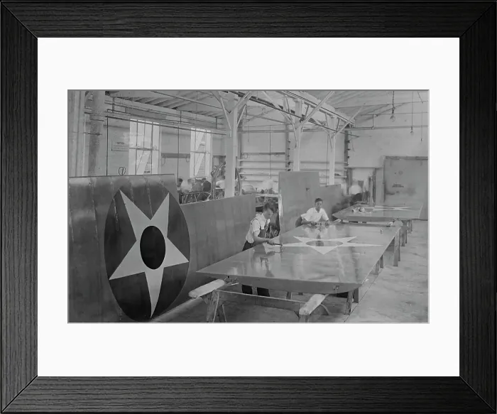 Framed Print : Assembling plane wings, 1917. Creator: Bain News Service Framed Print : Assembling plane wings, 1917. Creator: Bain News Service