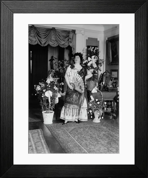 Framed Print : Carrie Bridewell Benedict, between c1915 and c1920. Creator: Bain News Service Framed Print : Carrie Bridewell Benedict, between c1915 and c1920. Creator: Bain News Service
