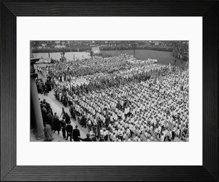 Framed Print : Children at City Hall, 1917. Creator: Bain News Service Framed Print : Children at City Hall, 1917. Creator: Bain News Service