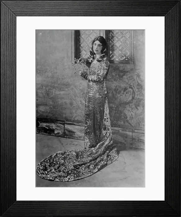 Framed Print : Geraldine Farrar - Fiamette, 1919. Creator: Bain News Service Framed Print : Geraldine Farrar - Fiamette, 1919. Creator: Bain News Service