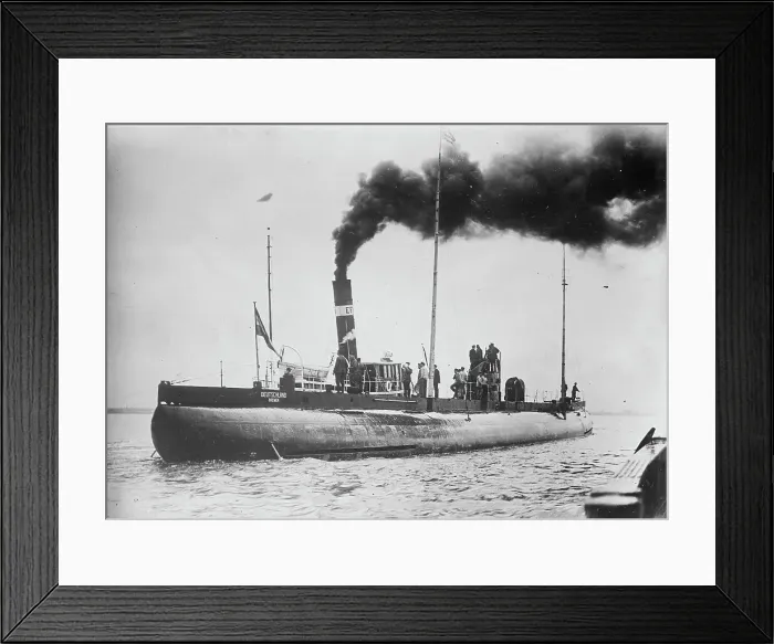 Framed Print : DEUTSCHLAND, between c1915 and c1920. Creator: Bain News Service Framed Print : DEUTSCHLAND, between c1915 and c1920. Creator: Bain News Service