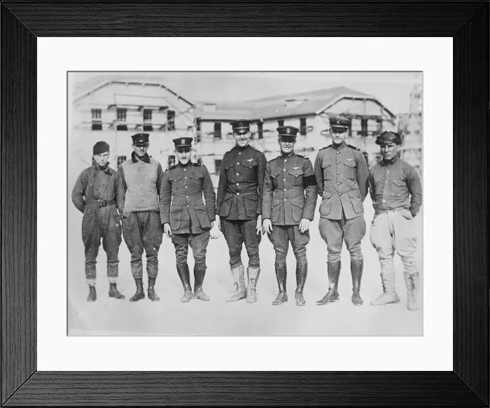 Framed Print : Crew of Navy dirigible, 1919. Creator: Bain News Service Framed Print : Crew of Navy dirigible, 1919. Creator: Bain News Service