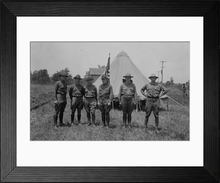Framed Print : Lt. W.F. Gauss, Capt. W.P. Wattles, Maj. J.W. Hubbel, Lt. T.H. Griesh... between c1915 and c1920. Creator: Bain News Service Framed Print : Lt. W.F. Gauss, Capt. W.P. Wattles, Maj. J.W. Hubbel, Lt. T.H. Griesh... between c1915 and c1920. Creator: Bain News Service