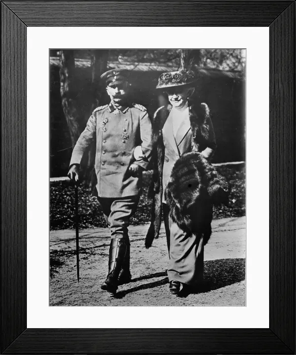 Framed Print : Kaiser & Kaiserin in the West, between c1910 and c1915. Creator: Bain News Service Framed Print : Kaiser & Kaiserin in the West, between c1910 and c1915. Creator: Bain News Service