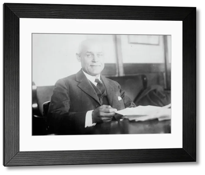 Framed Print : George Hannauer, between c1910 and c1915. Creator: Bain News Service Framed Print : George Hannauer, between c1910 and c1915. Creator: Bain News Service
