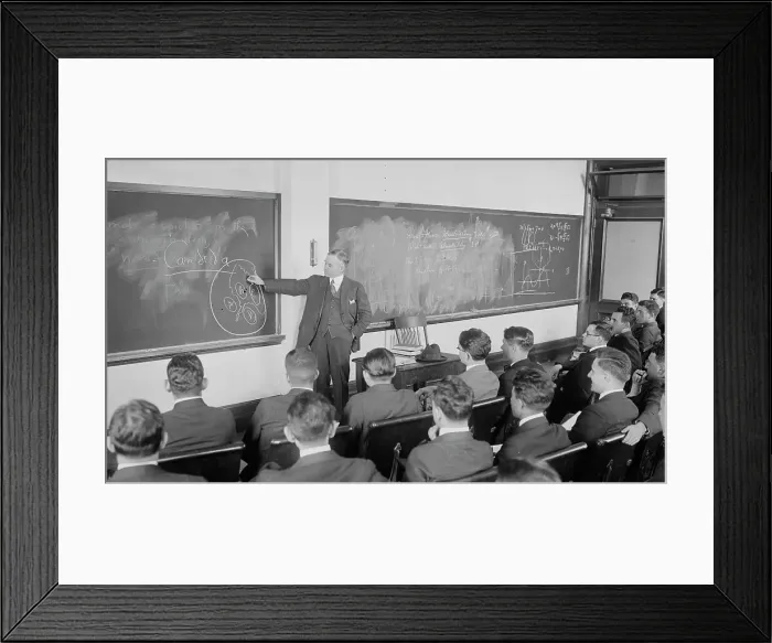 Framed Print : Internat'l law class, Columbia, 1918. Creator: Bain News Service Framed Print : Internat'l law class, Columbia, 1918. Creator: Bain News Service