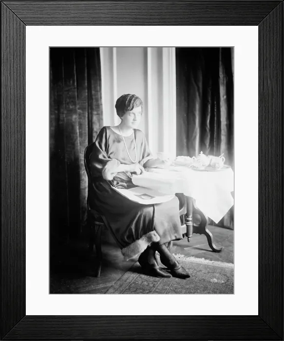 Framed Print : Lennox, between c1915 and c1920. Creator: Bain News Service Framed Print : Lennox, between c1915 and c1920. Creator: Bain News Service