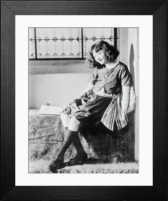Framed Print : Lilian White, between c1915 and c1920. Creator: Bain News Service Framed Print : Lilian White, between c1915 and c1920. Creator: Bain News Service