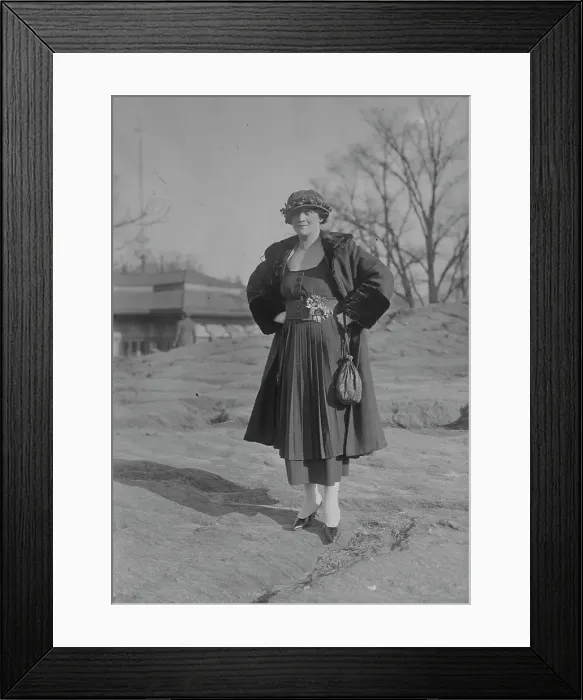 Framed Print : Dorothy Jardon, 1919. Creator: Bain News Service Framed Print : Dorothy Jardon, 1919. Creator: Bain News Service