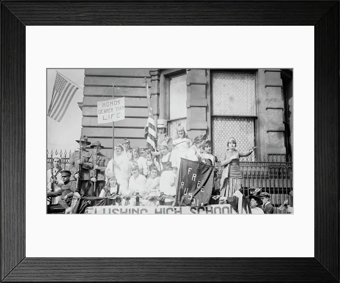 Framed Print : High School Float in Wake Up parade, 1917. Creator: Bain News Service
