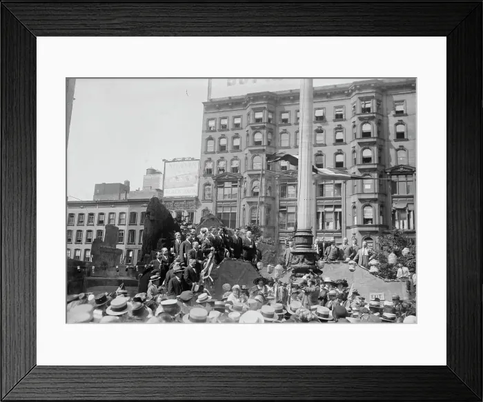 Framed Print : Opera Chorus at Italian festa, 1918. Creator: Bain News Service Framed Print : Opera Chorus at Italian festa, 1918. Creator: Bain News Service