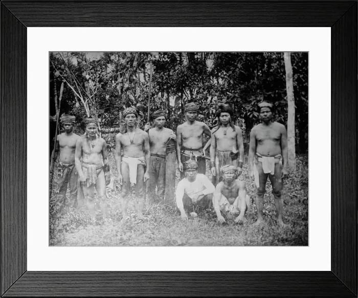 Framed Print : Malays, between c1915 and c1920. Creator: Bain News Service Framed Print : Malays, between c1915 and c1920. Creator: Bain News Service