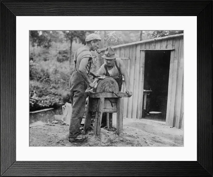 Framed Print : New Zealand foresters in France, between c1915 and c1920. Creator: Bain News Service Framed Print : New Zealand foresters in France, between c1915 and c1920. Creator: Bain News Service