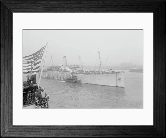 Framed Print : MANCHURIA, between c1915 and c1920. Creator: Bain News Service Framed Print : MANCHURIA, between c1915 and c1920. Creator: Bain News Service