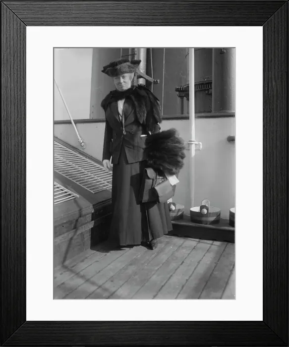 Framed Print : Kath. Leckie, 1915. Creator: Bain News Service Framed Print : Kath. Leckie, 1915. Creator: Bain News Service