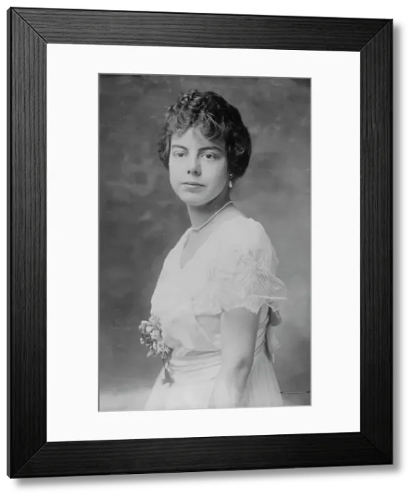 Framed Print : Lucy Burleson, between c1910 and c1915. Creator: Bain News Service Framed Print : Lucy Burleson, between c1910 and c1915. Creator: Bain News Service