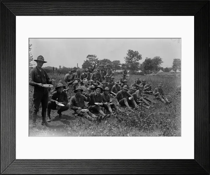 Framed Print : Mess, between c1915 and c1920. Creator: Bain News Service Framed Print : Mess, between c1915 and c1920. Creator: Bain News Service