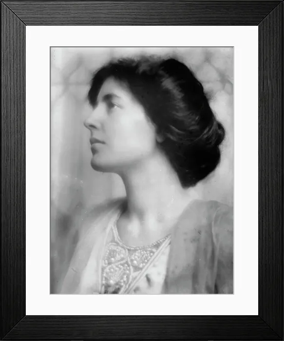 Framed Print : Muriel Rice, 1910. Creator: Bain News Service Framed Print : Muriel Rice, 1910. Creator: Bain News Service