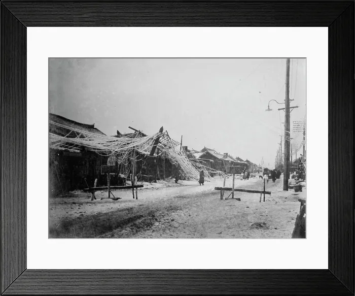 Framed Print : Mukden in winter, between c1915 and c1920. Creator: Bain News Service Framed Print : Mukden in winter, between c1915 and c1920. Creator: Bain News Service