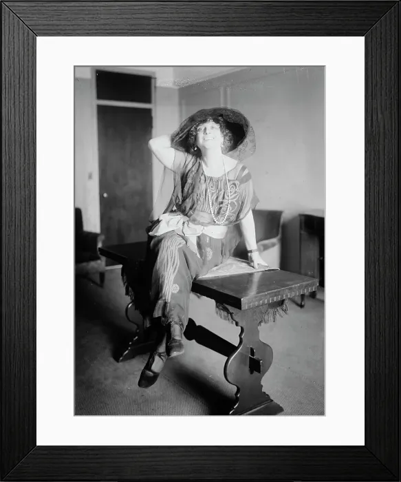 Framed Print : Storchio, between c1915 and c1920. Creator: Bain News Service Framed Print : Storchio, between c1915 and c1920. Creator: Bain News Service