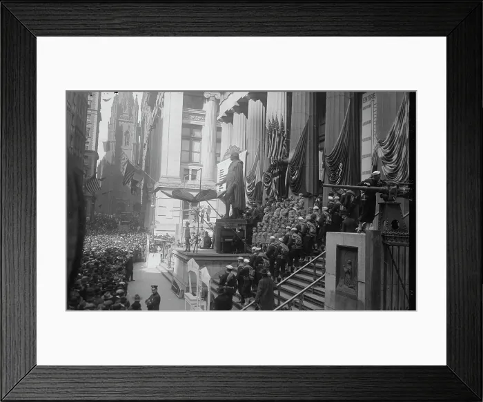 Framed Print : Paulist choir, between c1915 and c1920. Creator: Bain News Service Framed Print : Paulist choir, between c1915 and c1920. Creator: Bain News Service