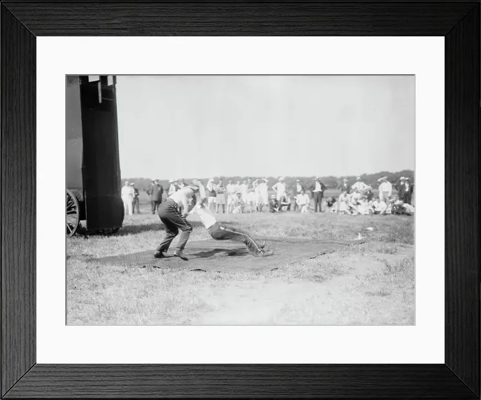 Framed Print : Police Overpowering prisoner, between c1910 and c1915. Creator: Bain News Service Framed Print : Police Overpowering prisoner, between c1910 and c1915. Creator: Bain News Service