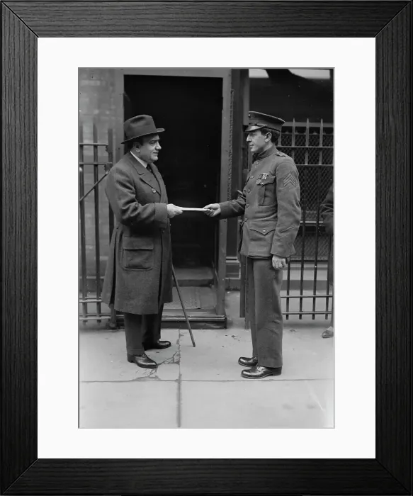 Framed Print : Caruso greets a marine, between c1915 and c1920. Creator: Bain News Service Framed Print : Caruso greets a marine, between c1915 and c1920. Creator: Bain News Service