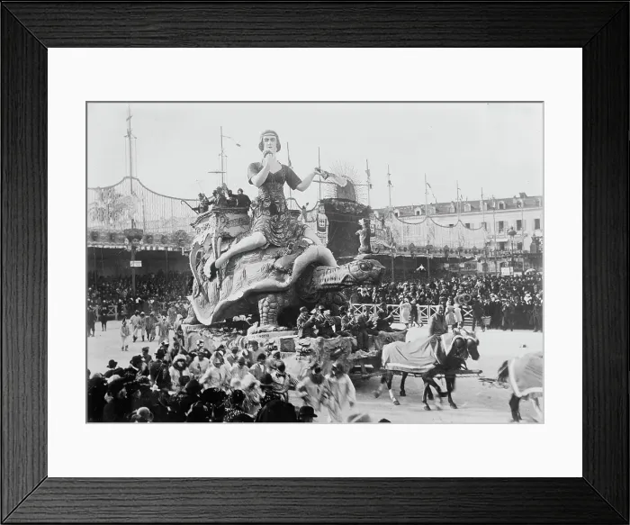 Framed Print : Carnival, Nice, between c1915 and c1920. Creator: Bain News Service Framed Print : Carnival, Nice, between c1915 and c1920. Creator: Bain News Service