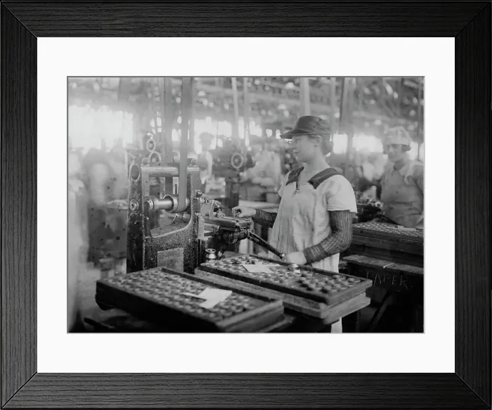Framed Print : Recessing rings, between c1915 and c1920. Creator: Bain News Service Framed Print : Recessing rings, between c1915 and c1920. Creator: Bain News Service
