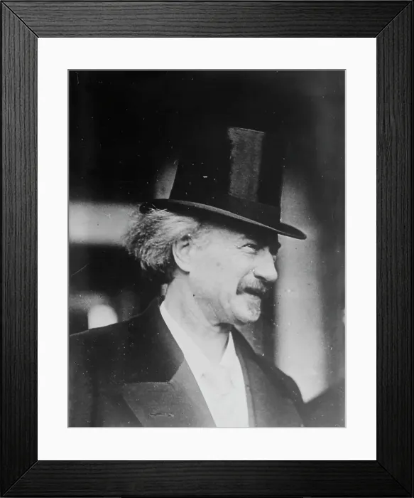 Framed Print : Paderewski, between c1915 and c1920. Creator: Bain News Service Framed Print : Paderewski, between c1915 and c1920. Creator: Bain News Service