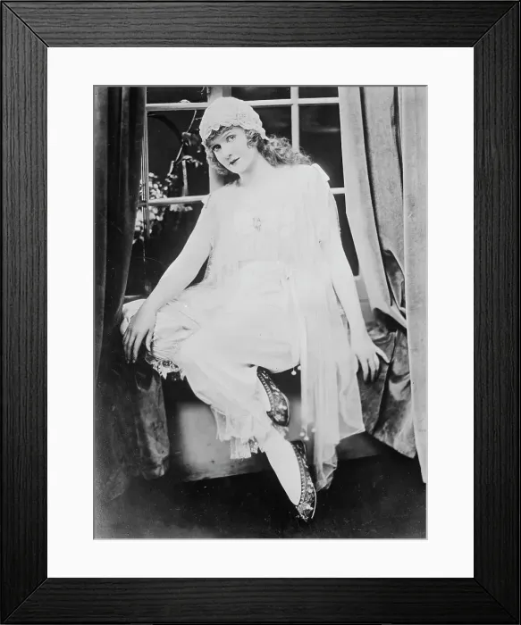 Framed Print : May Ellison [i.e. Allison], between c1915 and c1920. Creator: Bain News Service