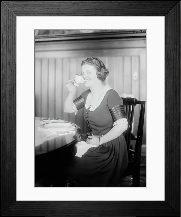 Framed Print : Young, between c1915 and c1920. Creator: Bain News Service Framed Print : Young, between c1915 and c1920. Creator: Bain News Service