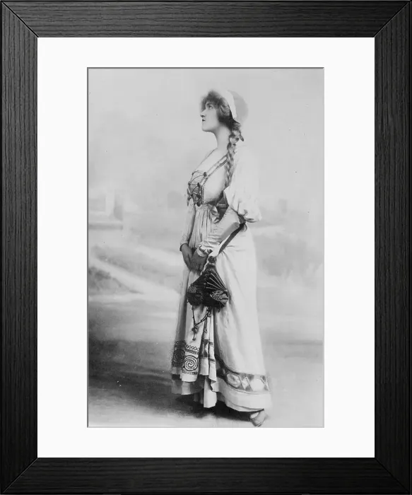Framed Print : Mignon Nevada as Marguerite, between c1915 and c1920. Creator: Bain News Service Framed Print : Mignon Nevada as Marguerite, between c1915 and c1920. Creator: Bain News Service