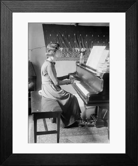 Framed Print : Ratan Devi, between c1915 and c1920. Creator: Bain News Service Framed Print : Ratan Devi, between c1915 and c1920. Creator: Bain News Service