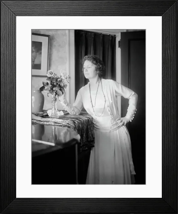 Framed Print : Harvard, between c1915 and c1920. Creator: Bain News Service Framed Print : Harvard, between c1915 and c1920. Creator: Bain News Service