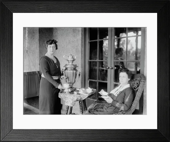 Framed Print : Rosedale, between c1915 and c1920. Creator: Bain News Service Framed Print : Rosedale, between c1915 and c1920. Creator: Bain News Service