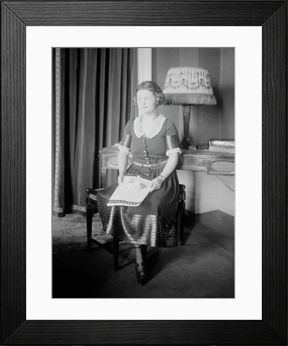 Framed Print : Young, between c1915 and c1920. Creator: Bain News Service Framed Print : Young, between c1915 and c1920. Creator: Bain News Service