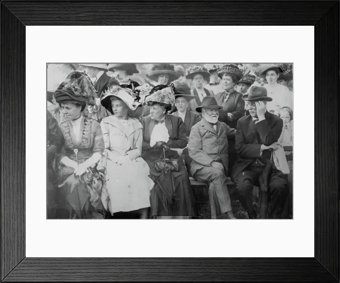 Framed Print : Mrs. A. Carnegie & Daughter; A. Carnegie, between c1910 and c1915. Creator: Bain News Service Framed Print : Mrs. A. Carnegie & Daughter; A. Carnegie, between c1910 and c1915. Creator: Bain News Service