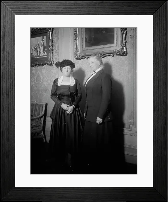 Framed Print : Mrs. Geo. Bass, Mary E. Foy, between c1915 and c1920. Creator: Bain News Service Framed Print : Mrs. Geo. Bass, Mary E. Foy, between c1915 and c1920. Creator: Bain News Service
