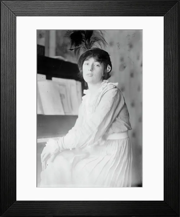Framed Print : Evelyn Thaw, 1913. Creator: Bain News Service Framed Print : Evelyn Thaw, 1913. Creator: Bain News Service