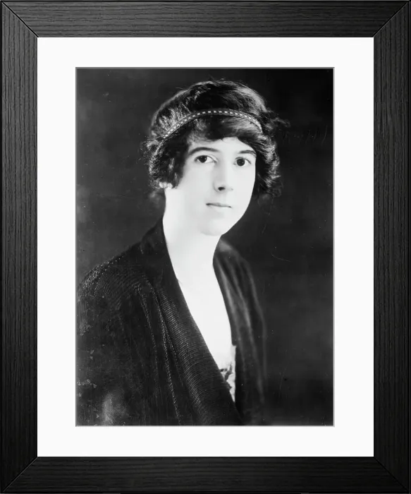 Framed Print : Hon. Dorothy Cochran, between c1915 and c1920. Creator: Bain News Service Framed Print : Hon. Dorothy Cochran, between c1915 and c1920. Creator: Bain News Service